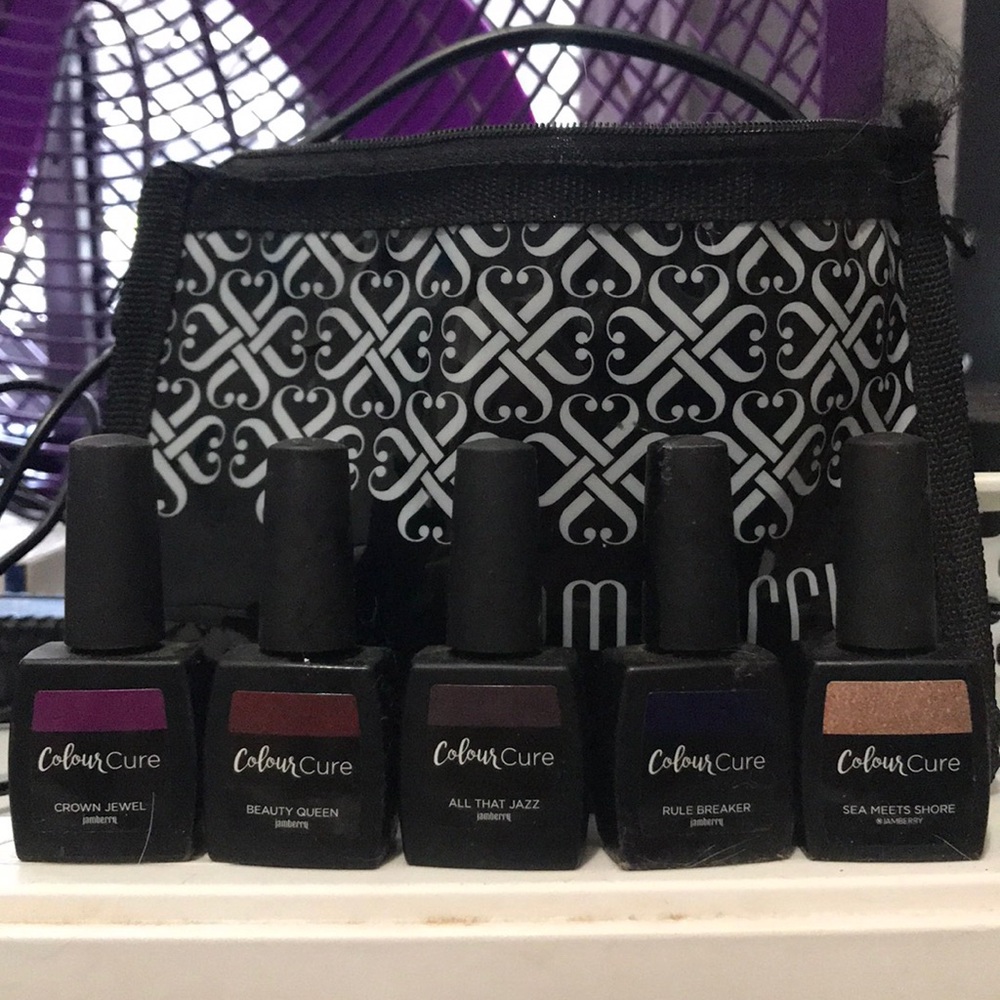Jamberry colour cure gels